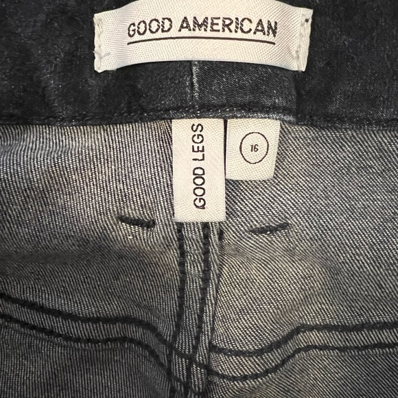 Good American Good Legs High-Waist Skinny Jeans - Picture 2 of 3